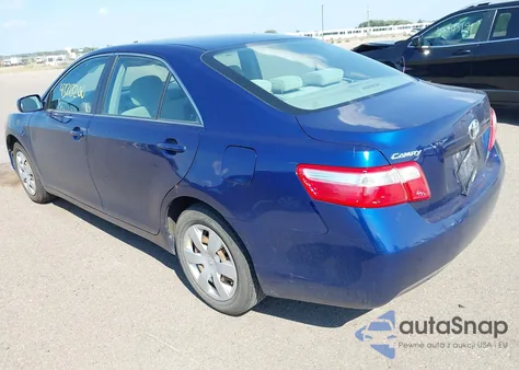 2007 Toyota Camry Le z USA, uszkodzony, nr VIN 4T1BE46K87U091091